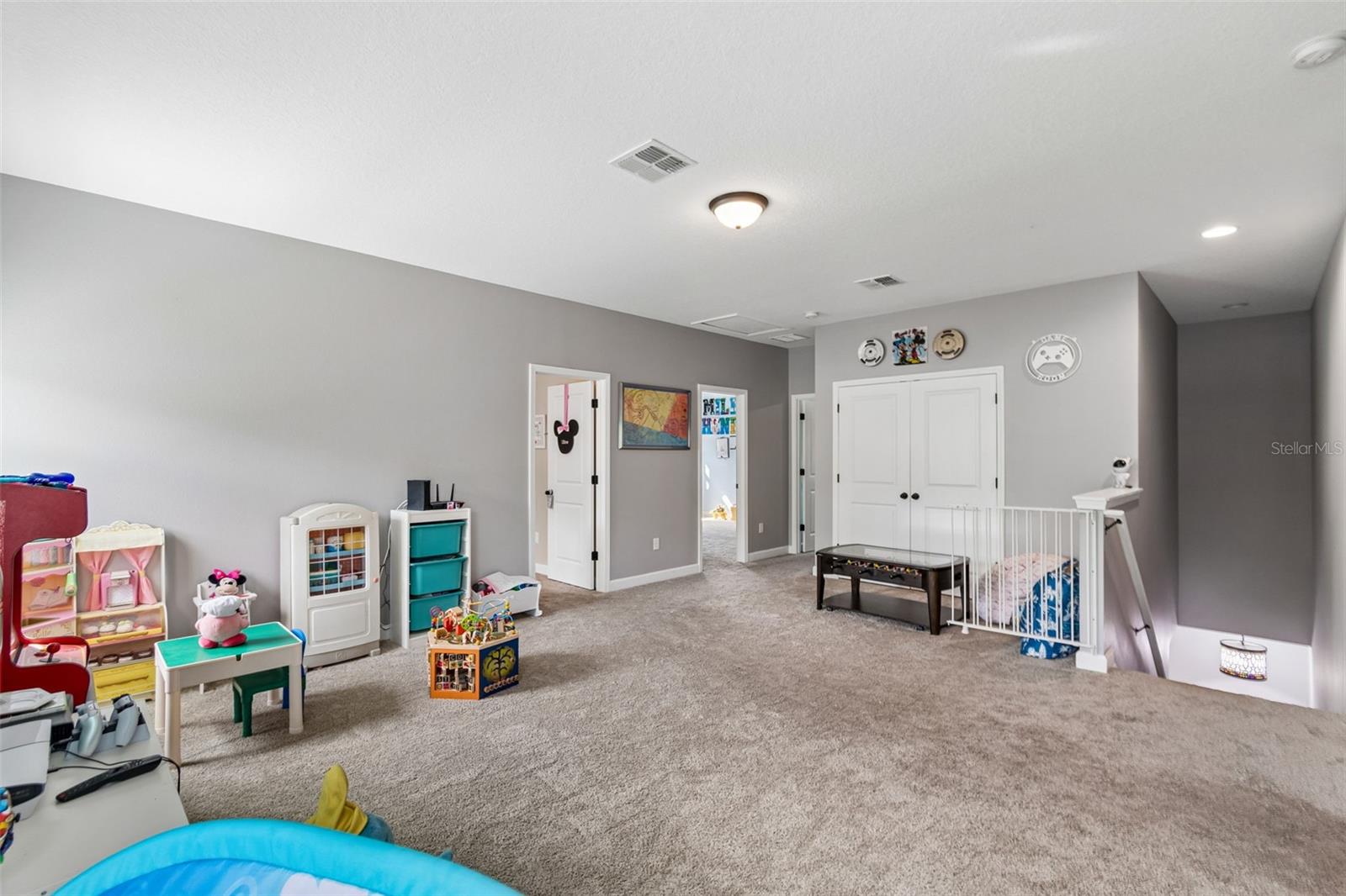 ARDMORE RESERVE PH V - Residential