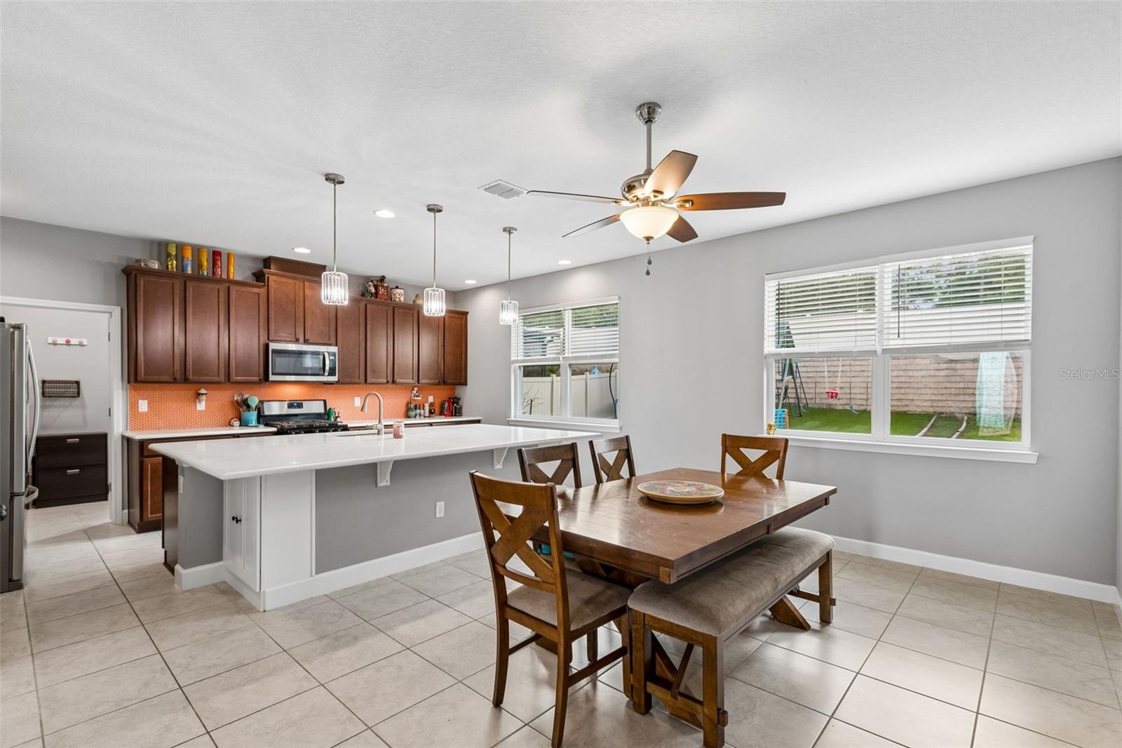 ARDMORE RESERVE PH V - Residential