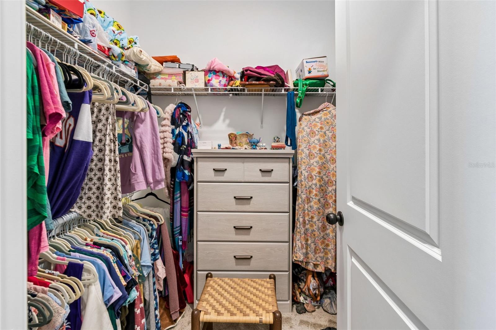 ARDMORE RESERVE PH V - Residential