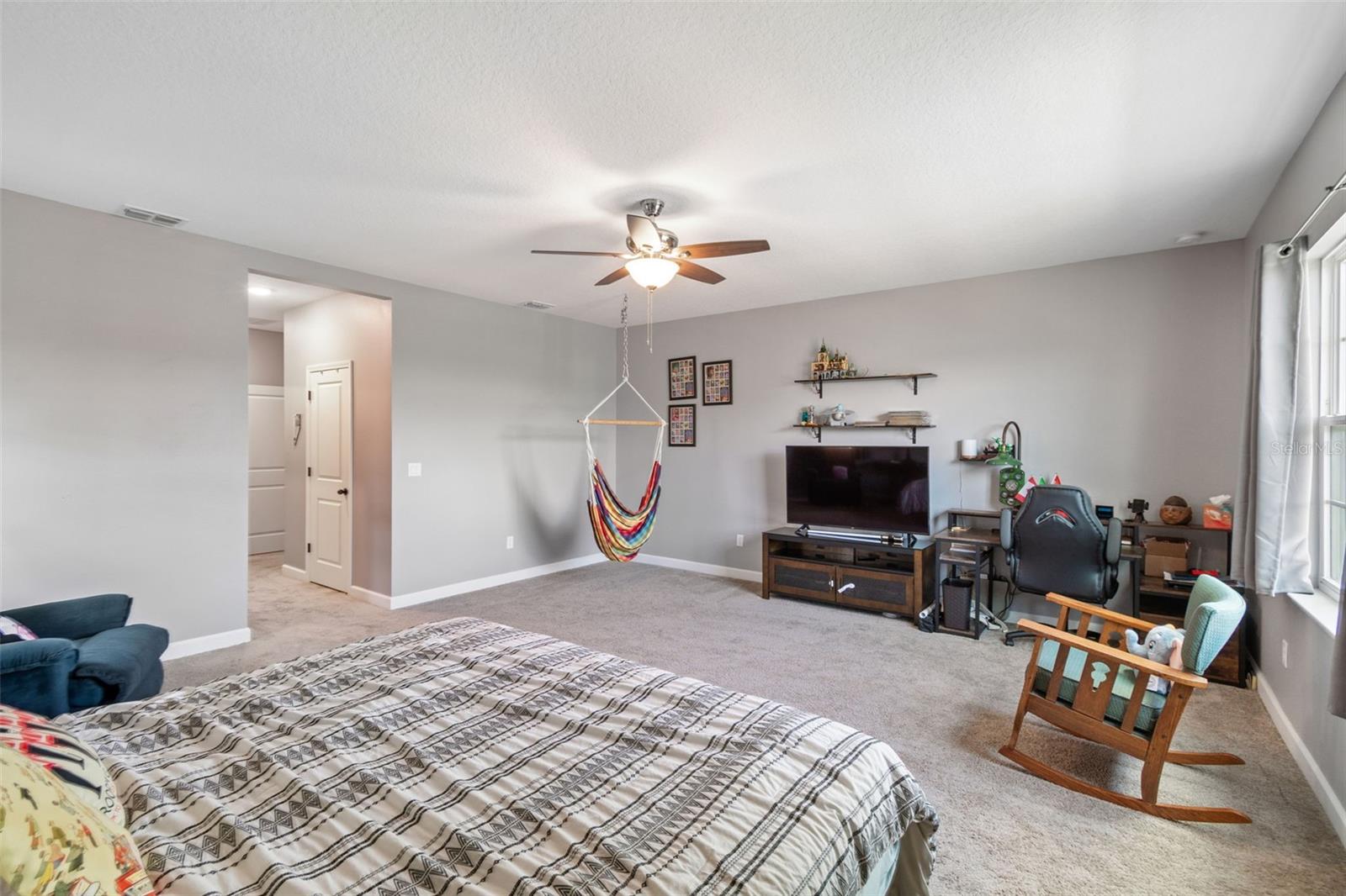 ARDMORE RESERVE PH V - Residential