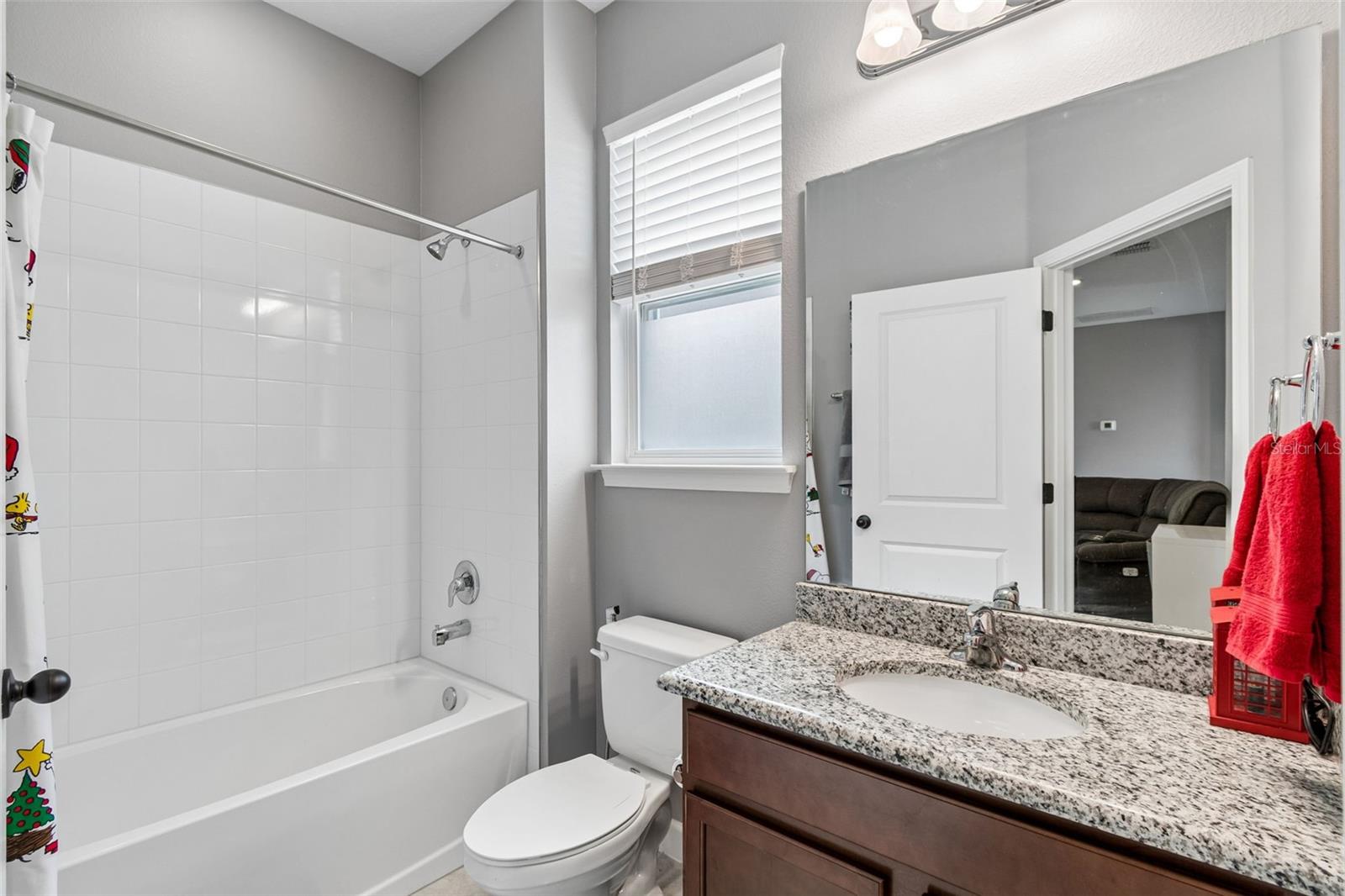 ARDMORE RESERVE PH V - Residential