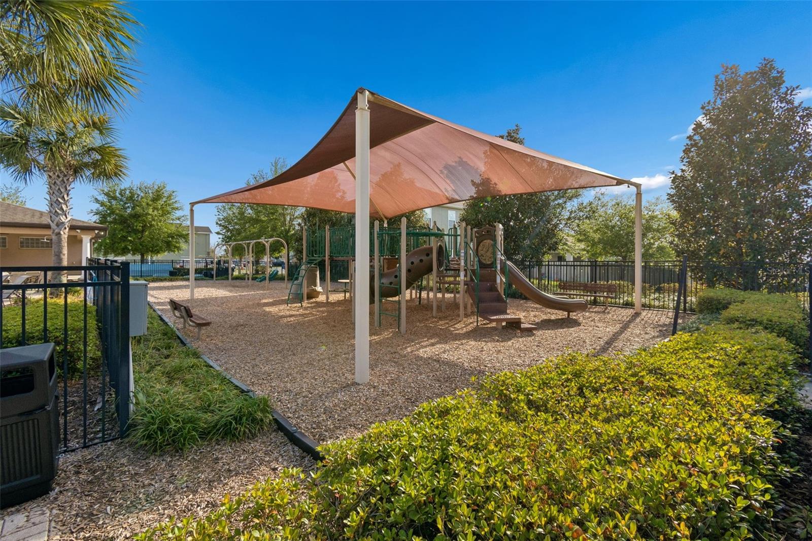 ARDMORE RESERVE PH V - Residential