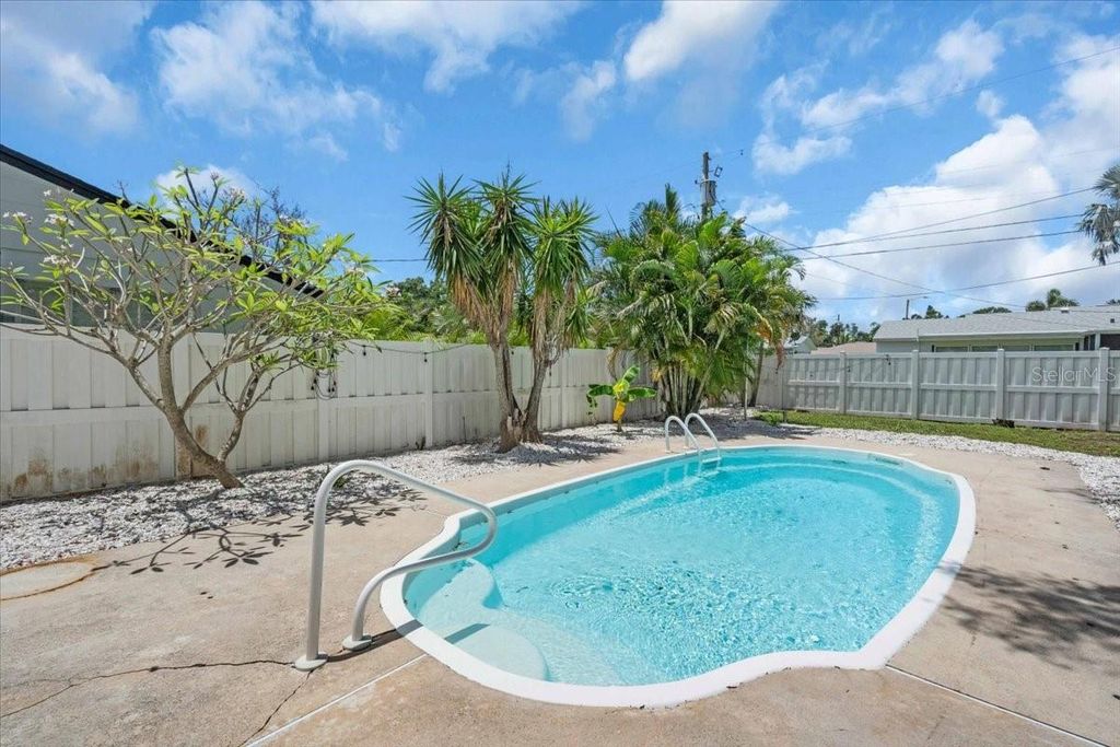 Photo of 2801 Tifton Street S, Gulfport, FL 33711 (MLS # TB8408525)