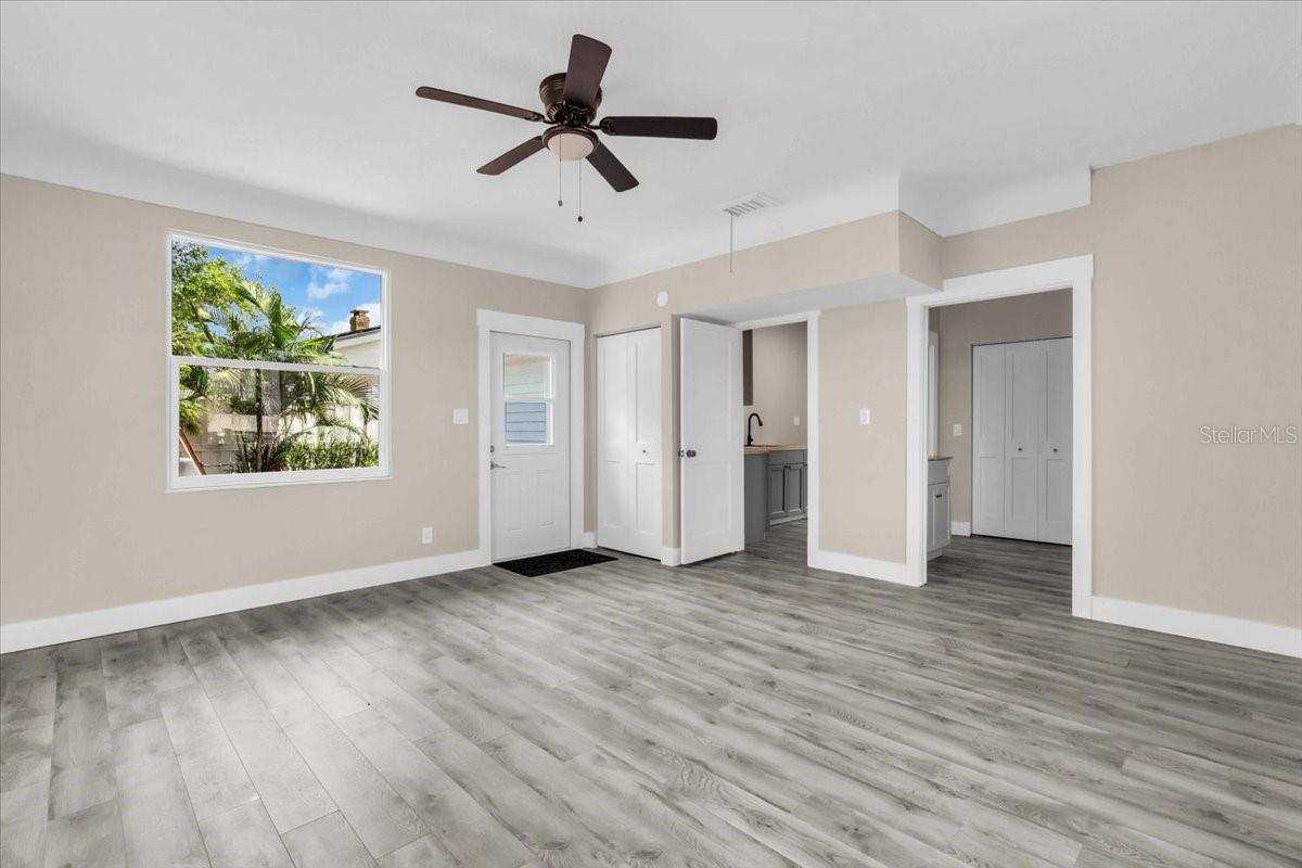 BURNS F J REALTY COS REV - Residential