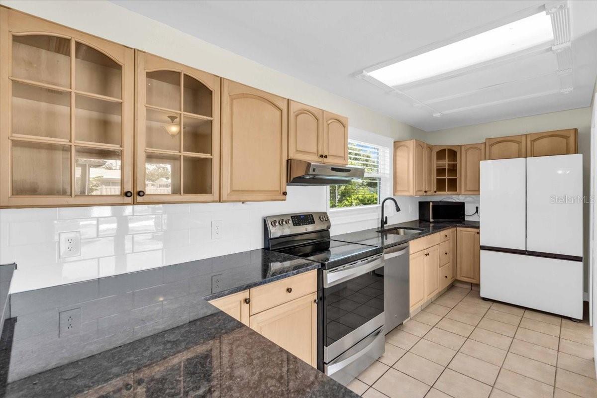 BURNS F J REALTY COS REV - Residential