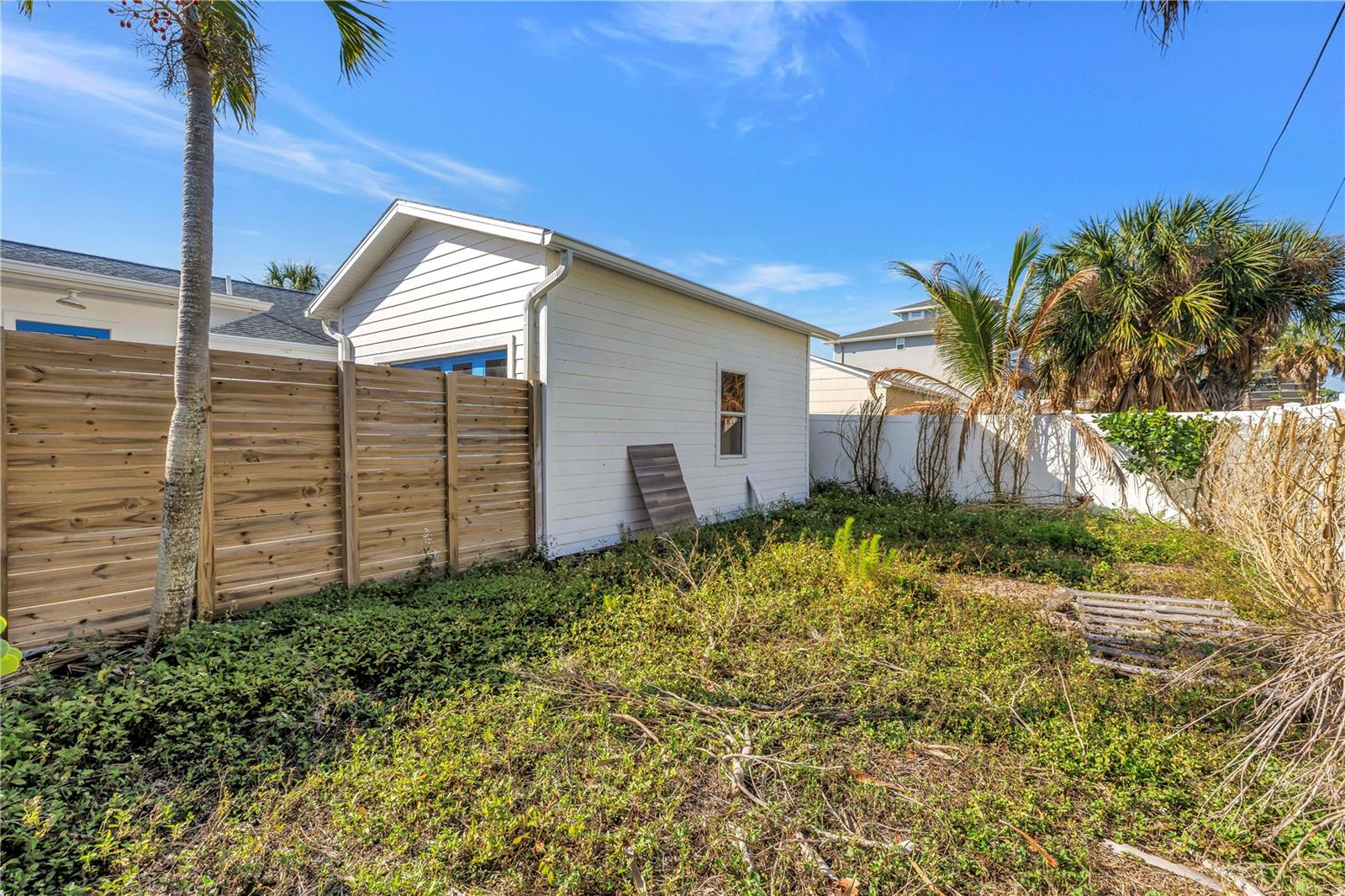 NORTH UNIT 1 - Residential