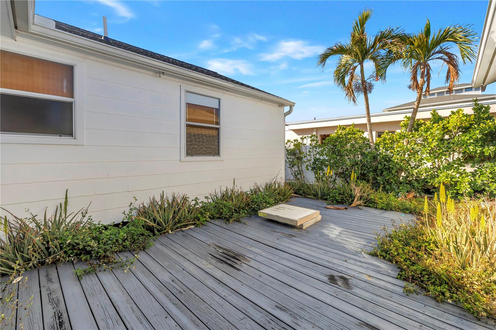 NORTH UNIT 1 - Residential