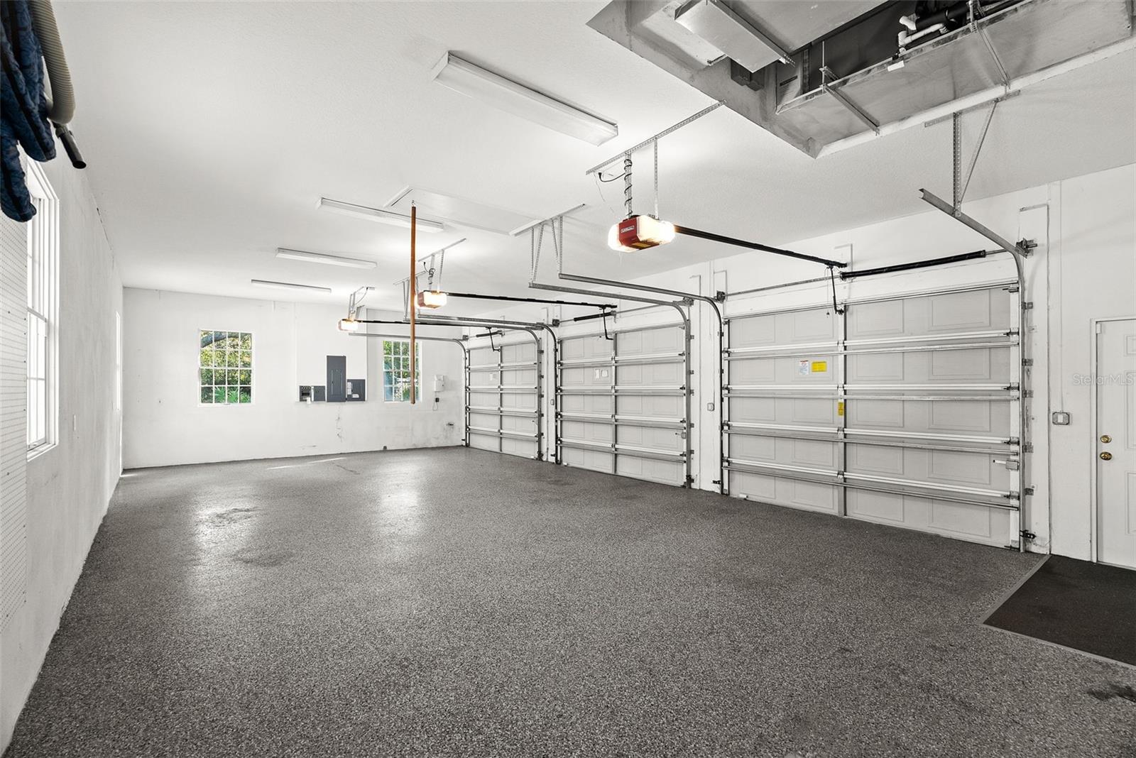 OAK RIDGE - Residential