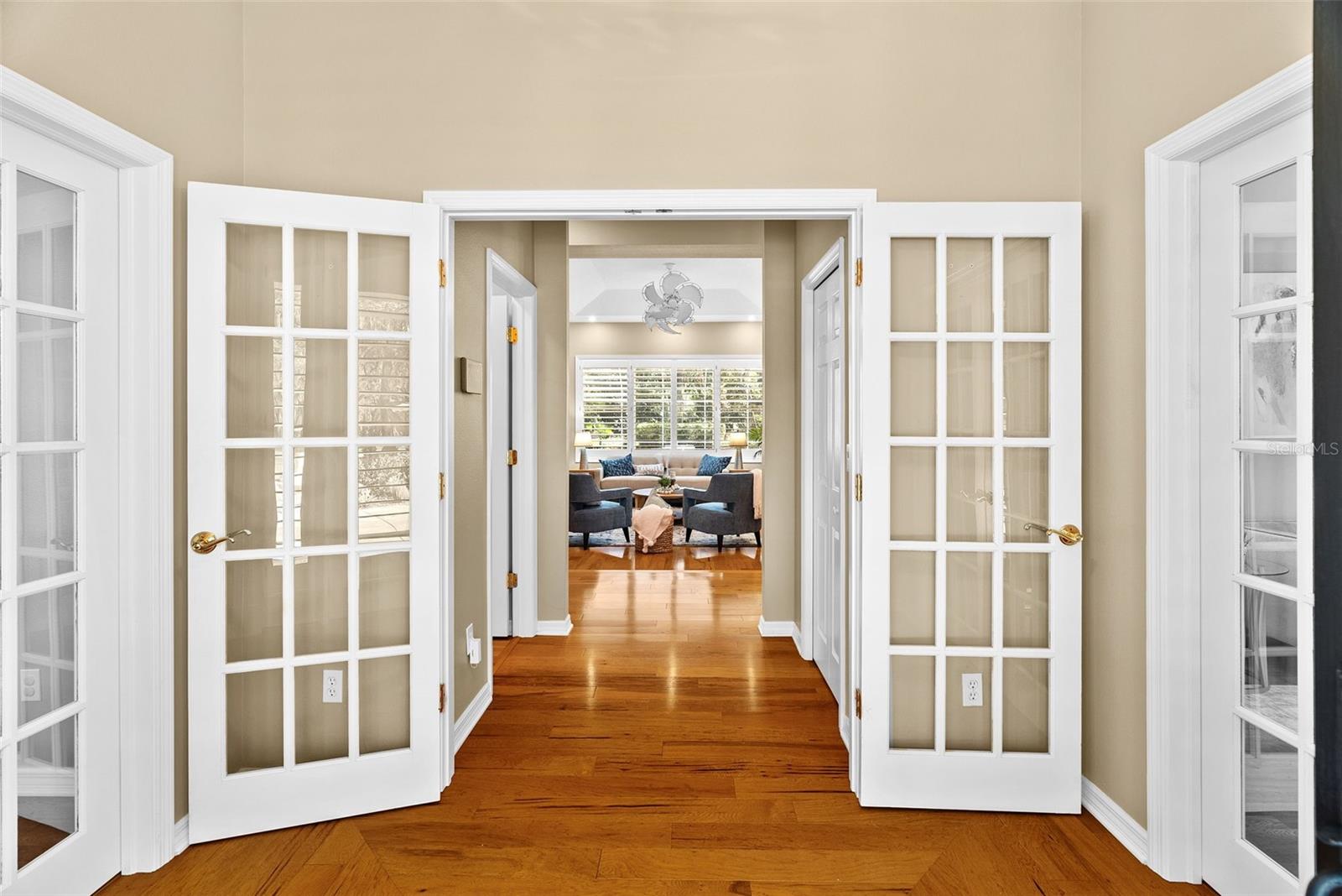 OAK RIDGE - Residential