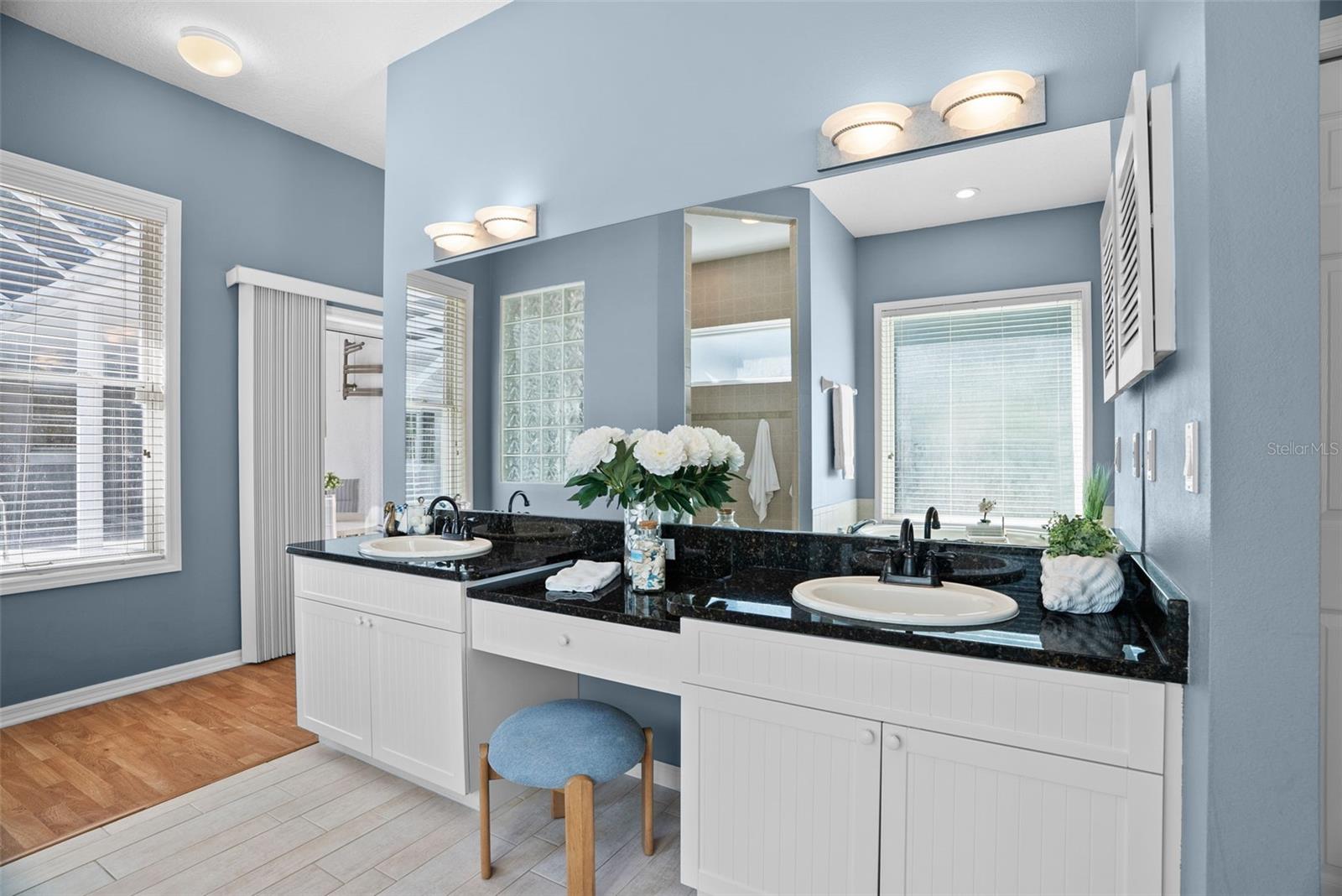 OAK RIDGE - Residential