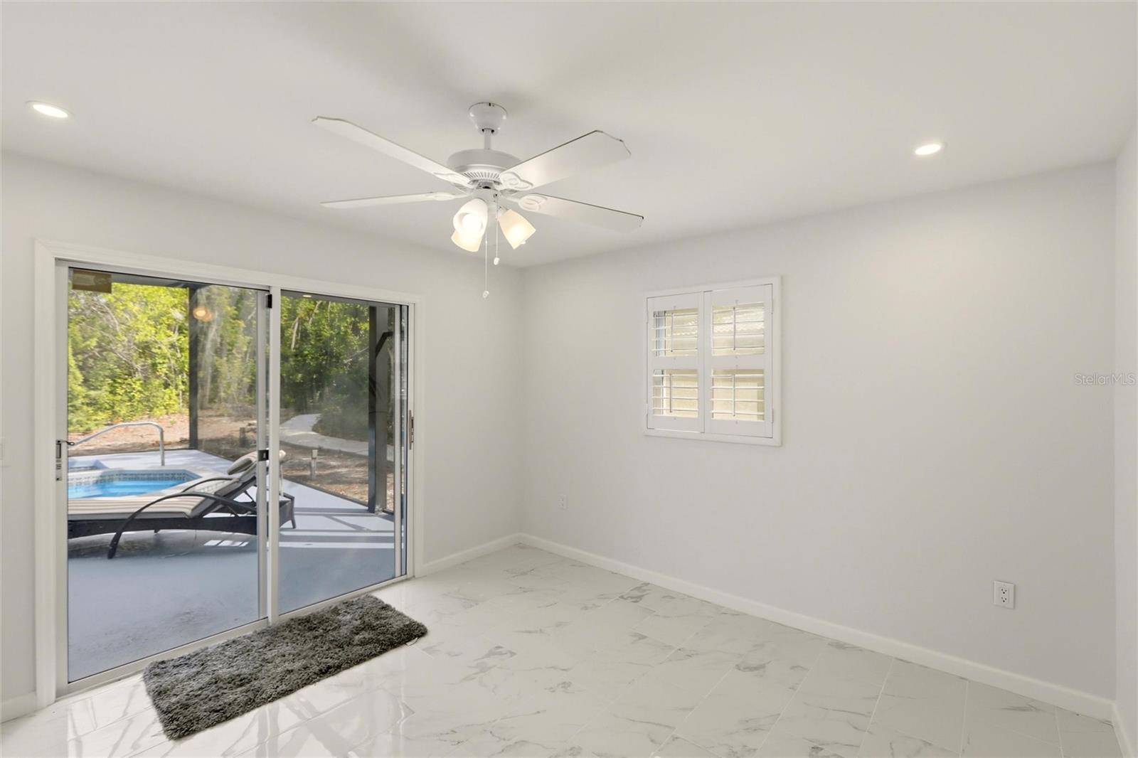 SIESTAS BAYSIDE WATERSIDE EAST - Residential