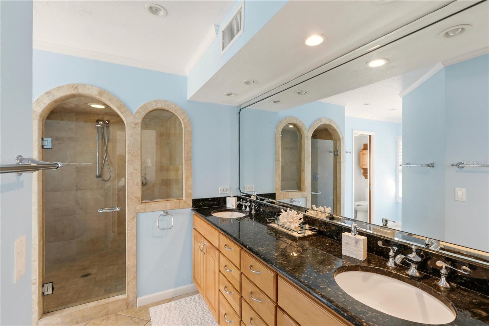 SIESTAS BAYSIDE WATERSIDE EAST - Residential