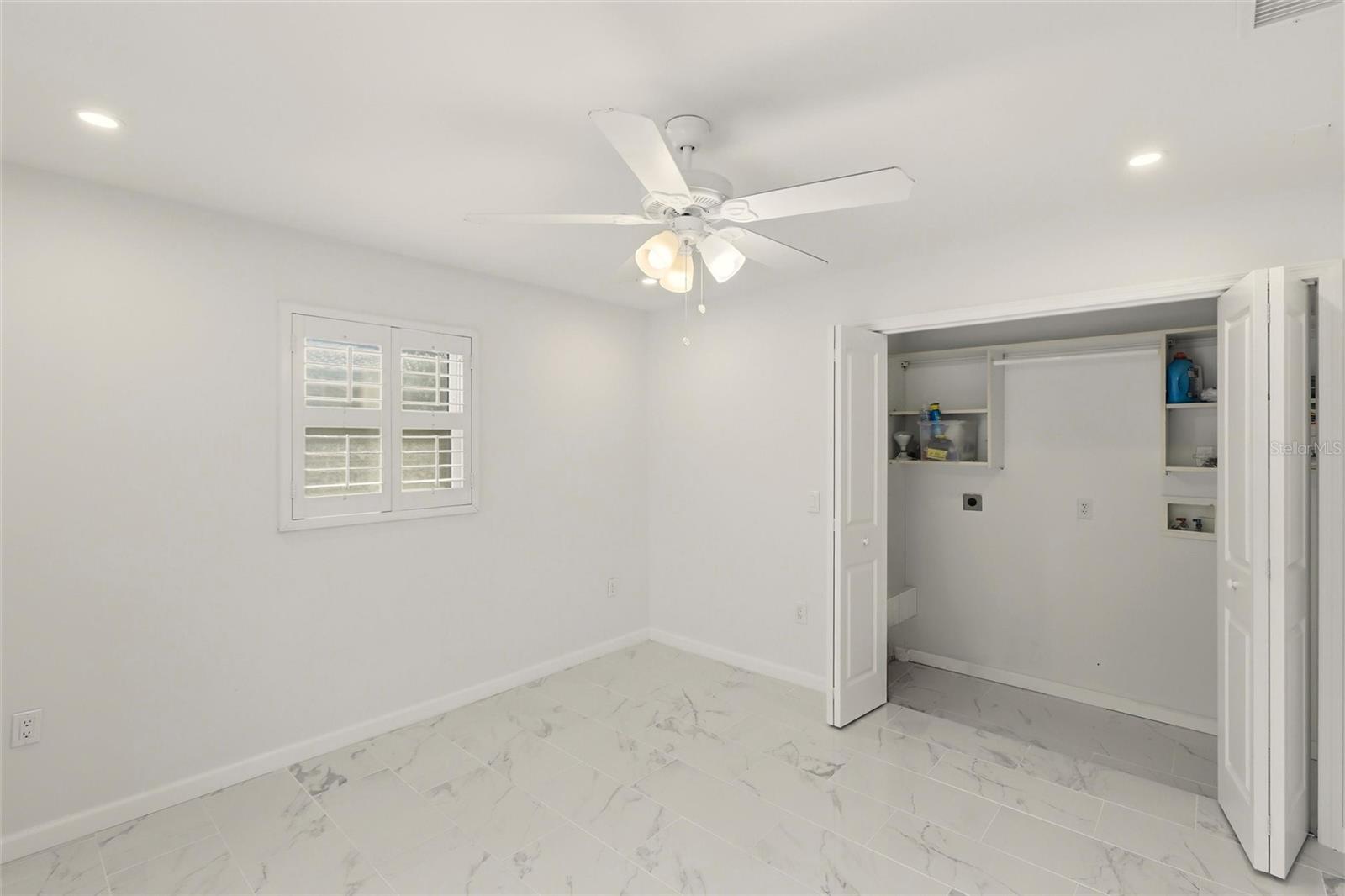 SIESTAS BAYSIDE WATERSIDE EAST - Residential