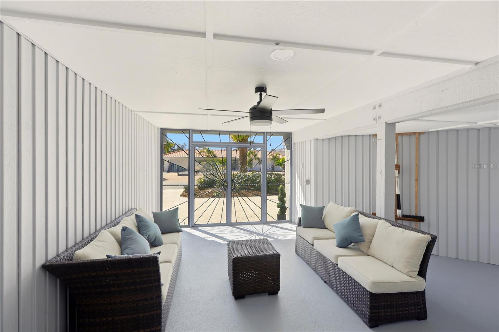 SIESTAS BAYSIDE WATERSIDE EAST - Residential