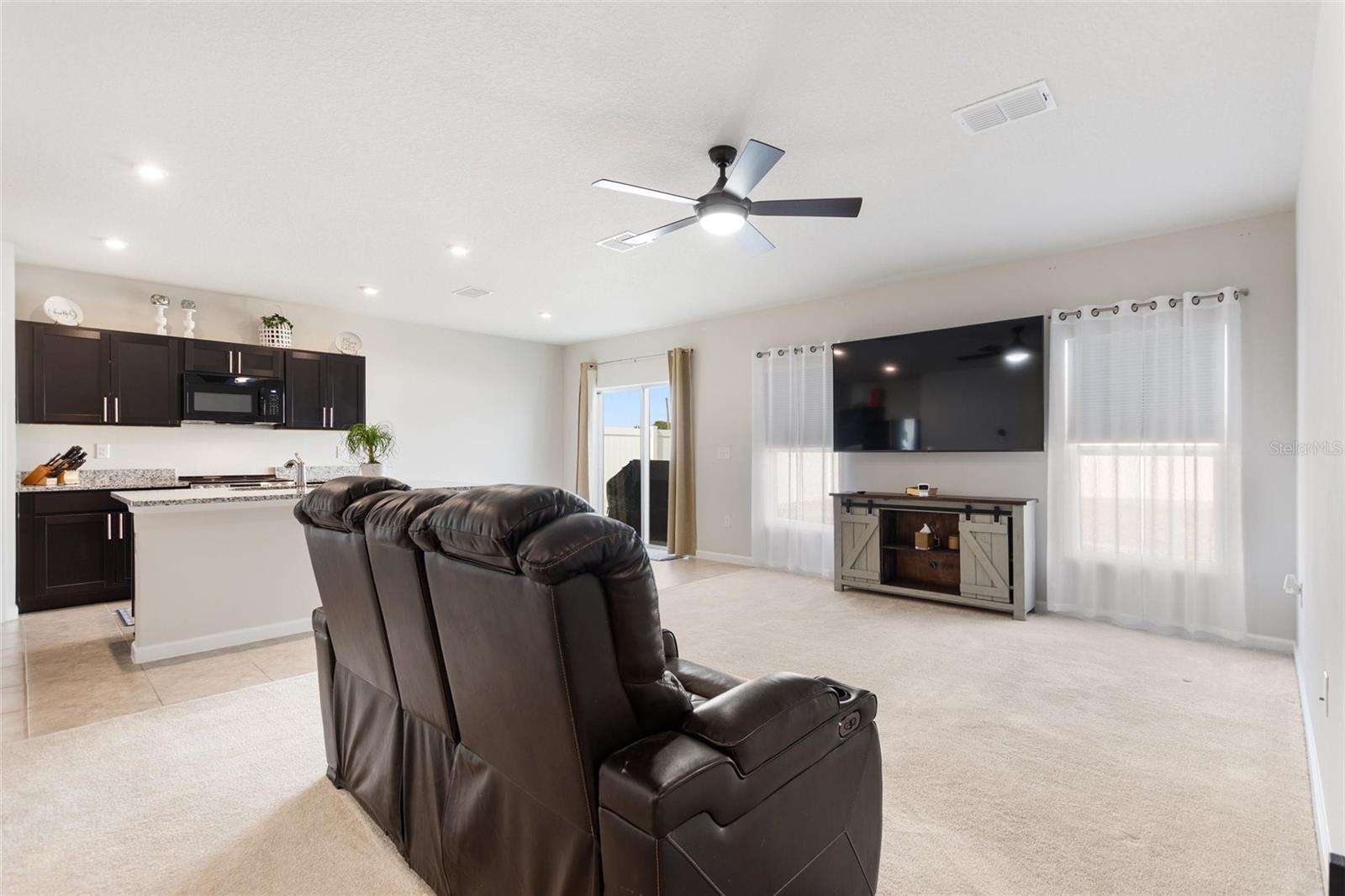 LAUREL GLEN - Residential