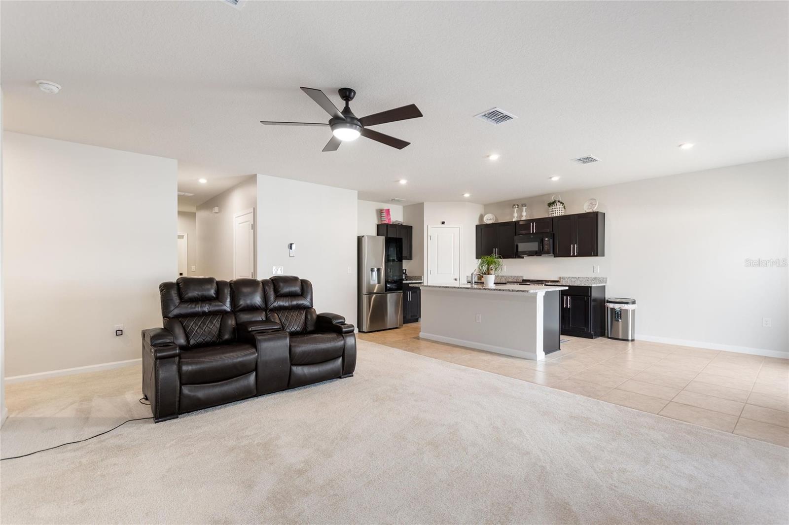 LAUREL GLEN - Residential