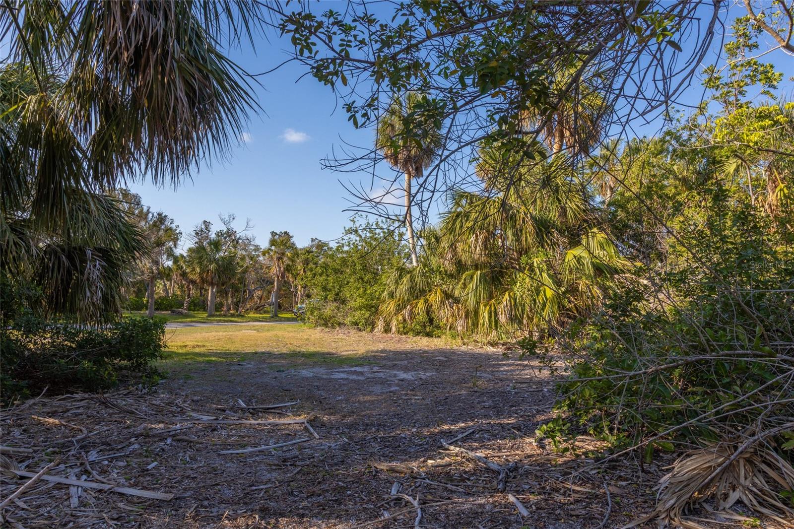 BAILEY-DOBSON - Land