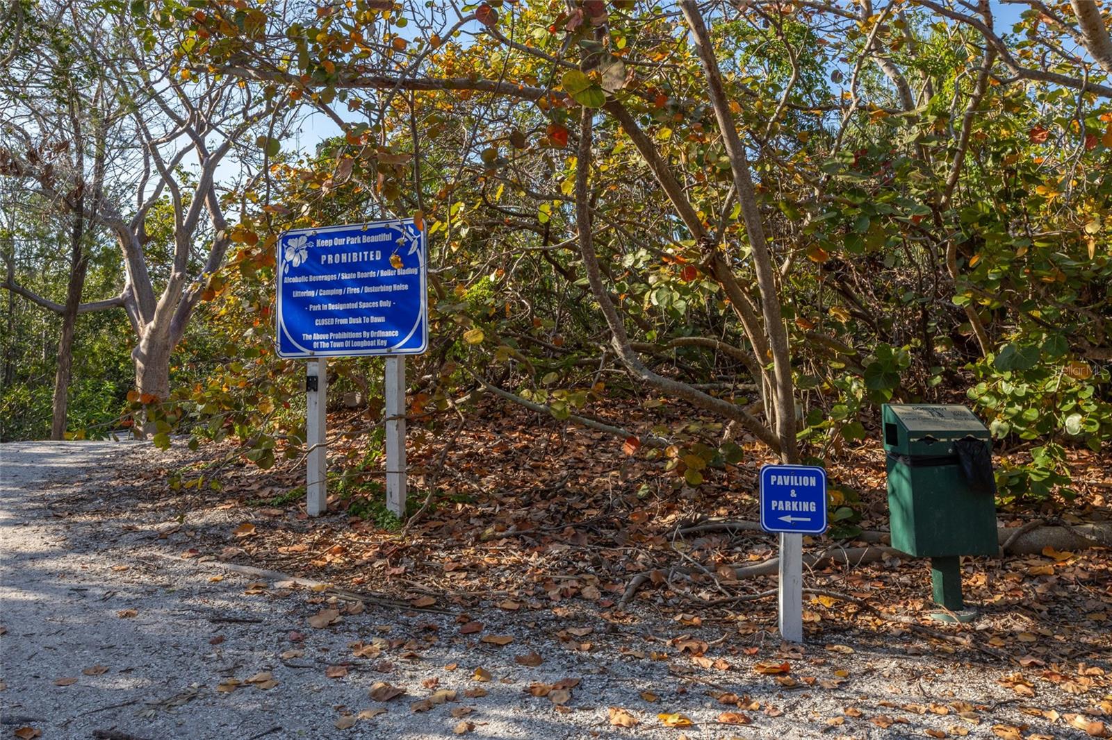 BAILEY-DOBSON - Land