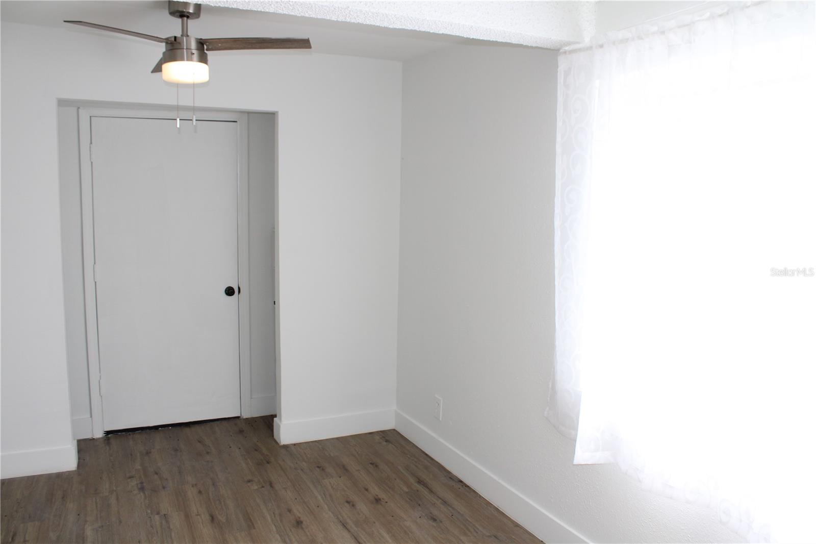 LINCOLN PARK - Residential