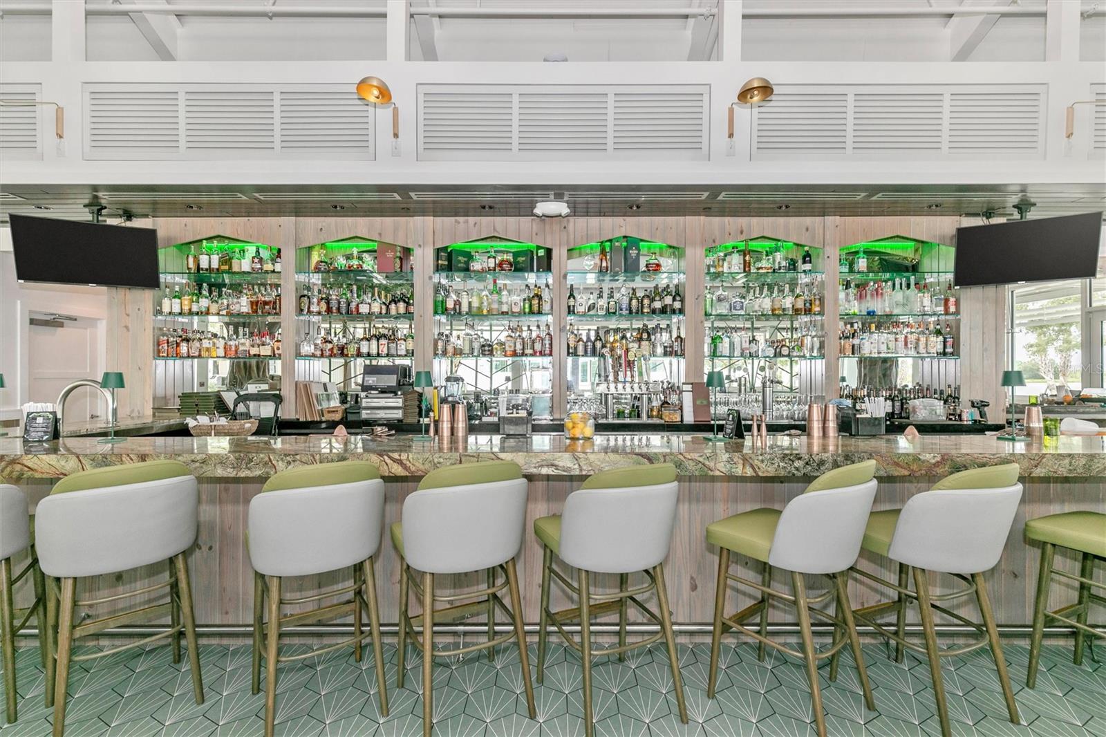 WELLEN PARK GOLF & COUNTRY CLUB - Residential