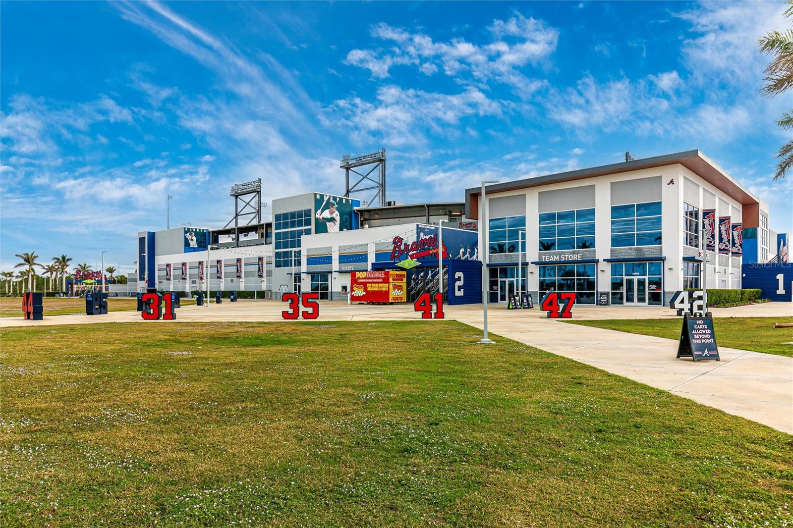 WELLEN PARK GOLF & COUNTRY CLUB - Residential