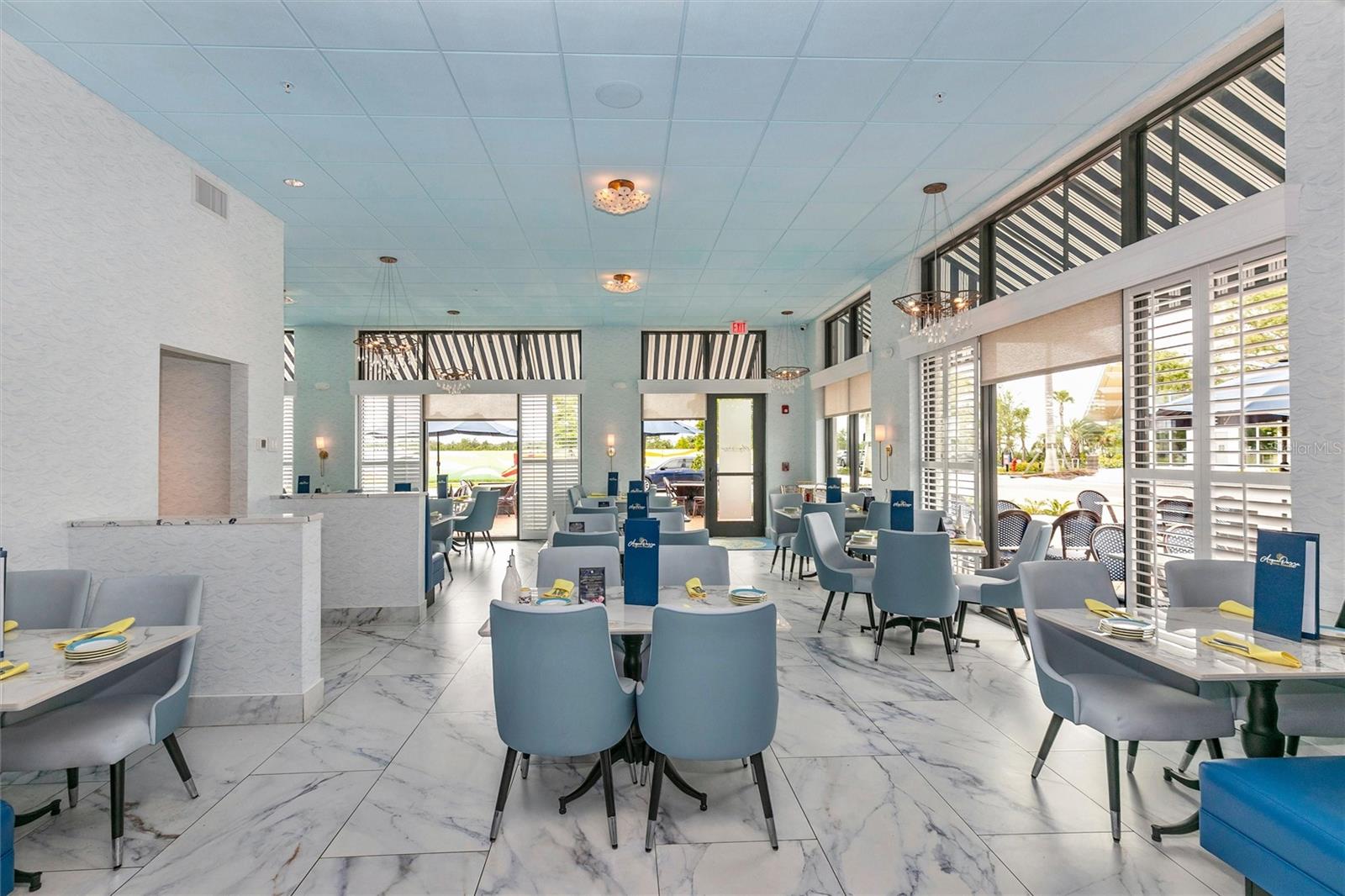 WELLEN PARK GOLF & COUNTRY CLUB - Residential