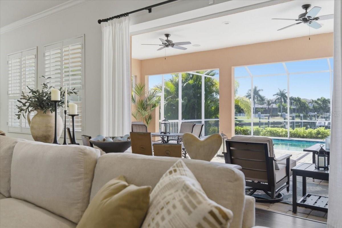 MIRABAY PH 3C-2 - Residential