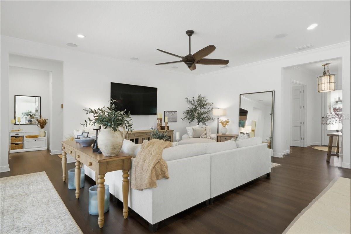 MIRABAY PH 3C-2 - Residential