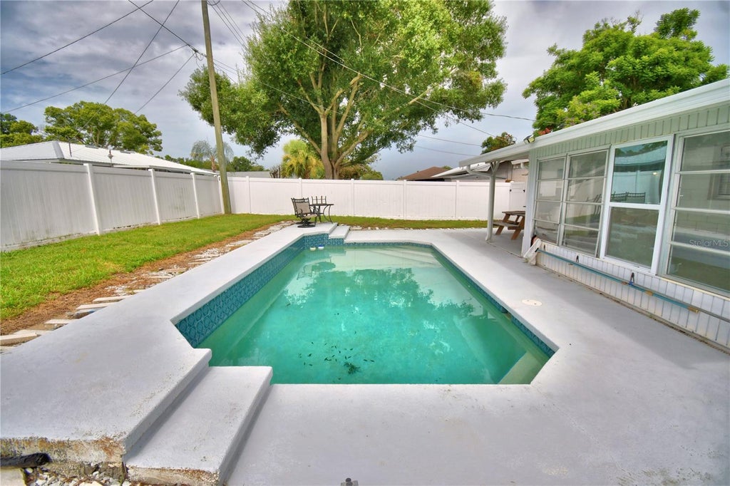 Photo of 153 Browning Cir, Winter Haven, FL 33884 (MLS # S5155806)