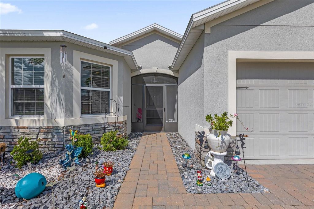 Photo of 299 Lazio Circle, Debary, FL 32713 (MLS # S5134852)