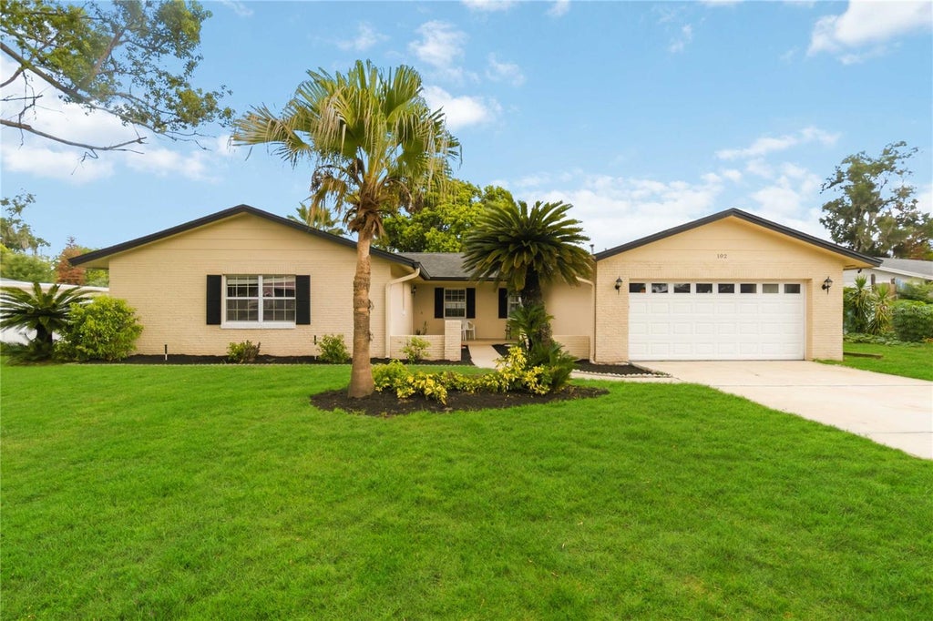 Photo of 102 Eastern Fork, Longwood, FL 32750 (MLS # O6412608)