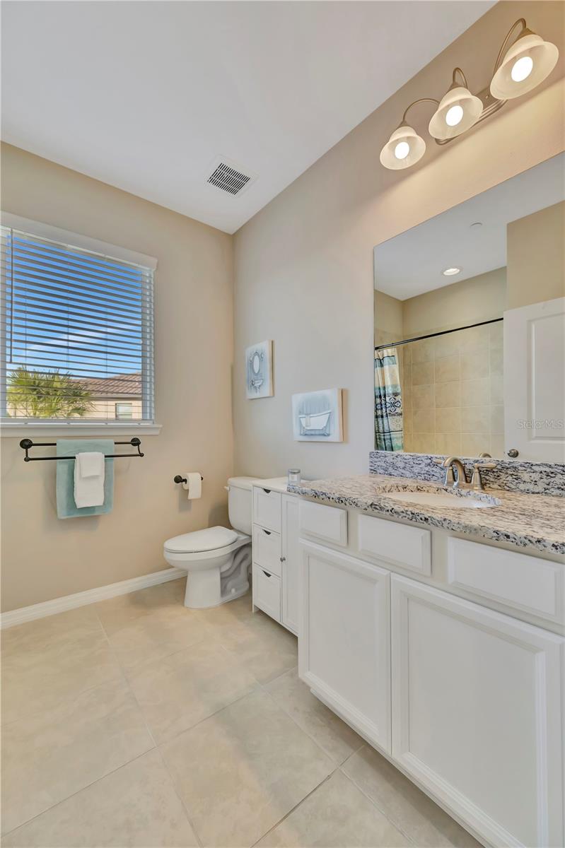 BACCIANO II AT ESPLANADE LWR PH 21 - Residential