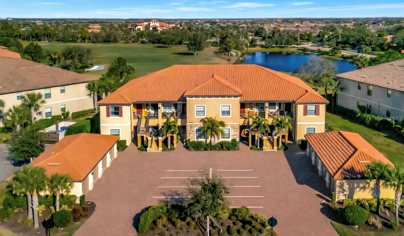 BACCIANO II AT ESPLANADE LWR PH 21 - Residential