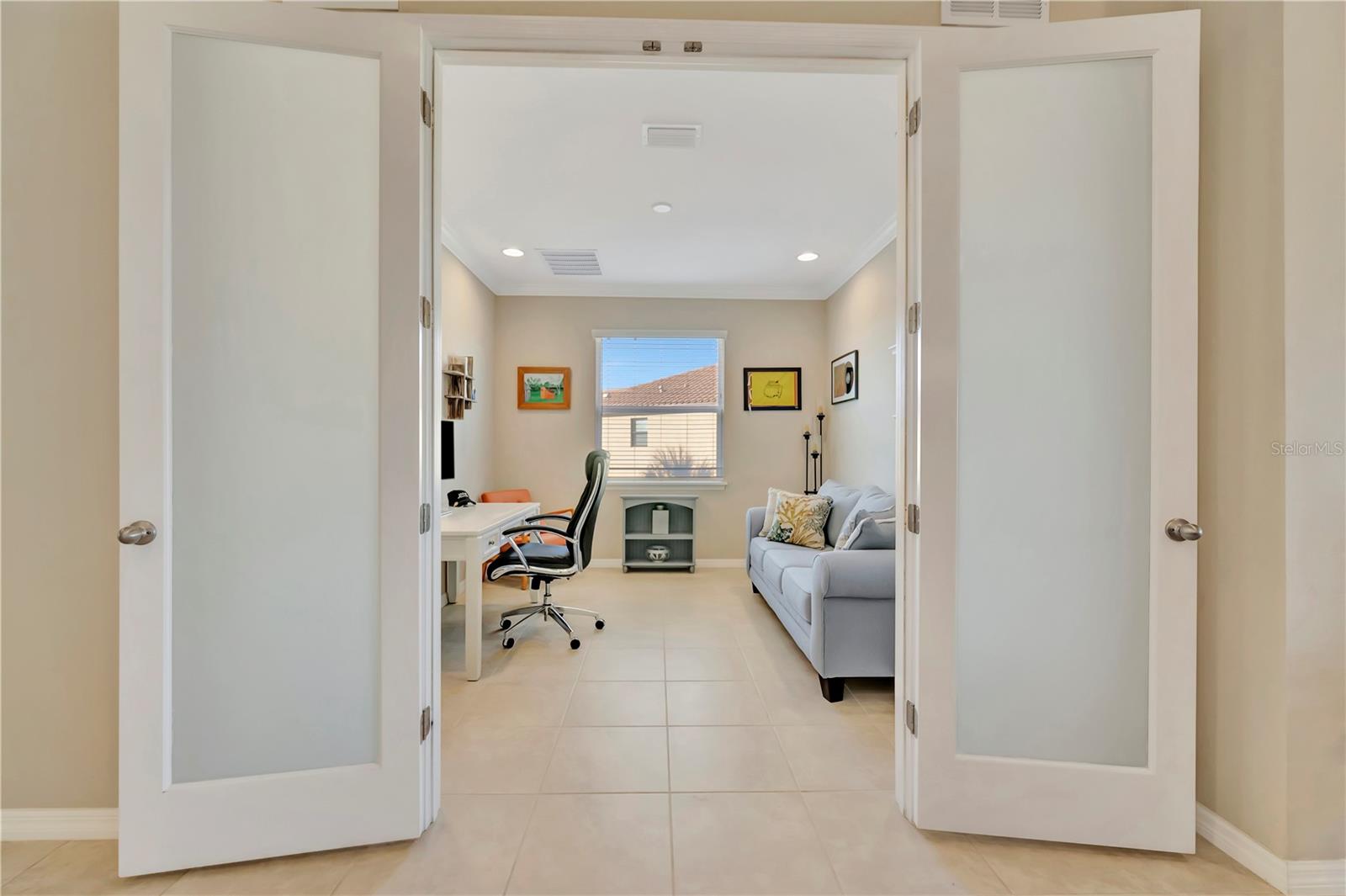 BACCIANO II AT ESPLANADE LWR PH 21 - Residential