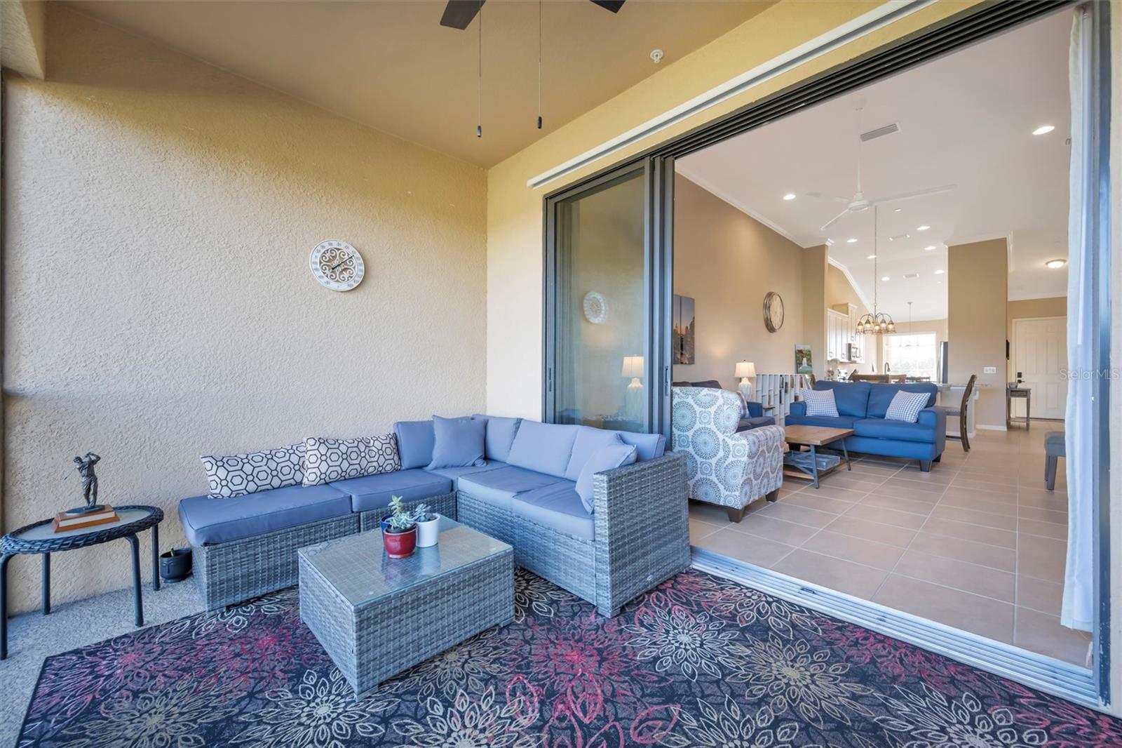 BACCIANO II AT ESPLANADE LWR PH 21 - Residential