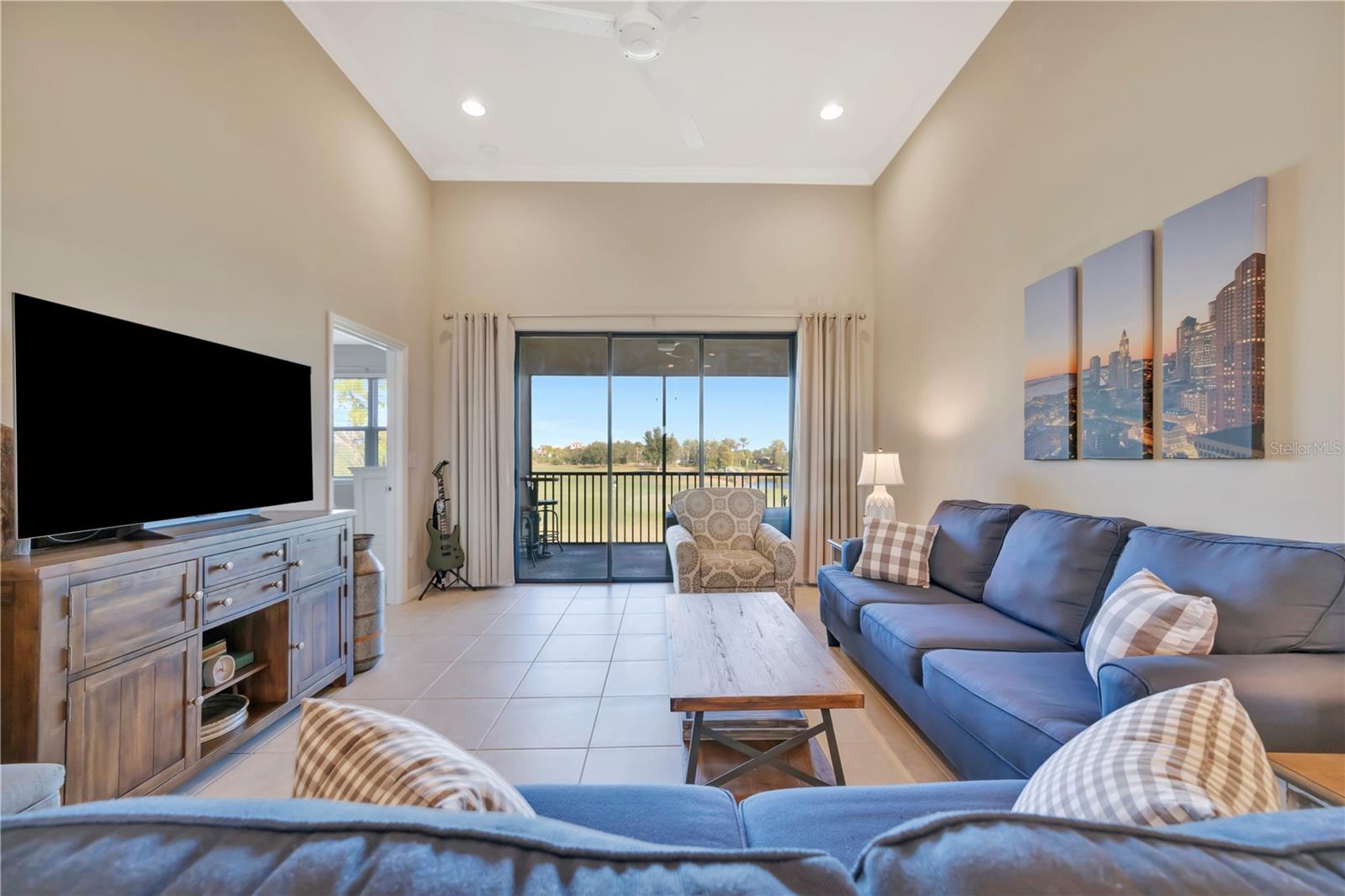 BACCIANO II AT ESPLANADE LWR PH 21 - Residential