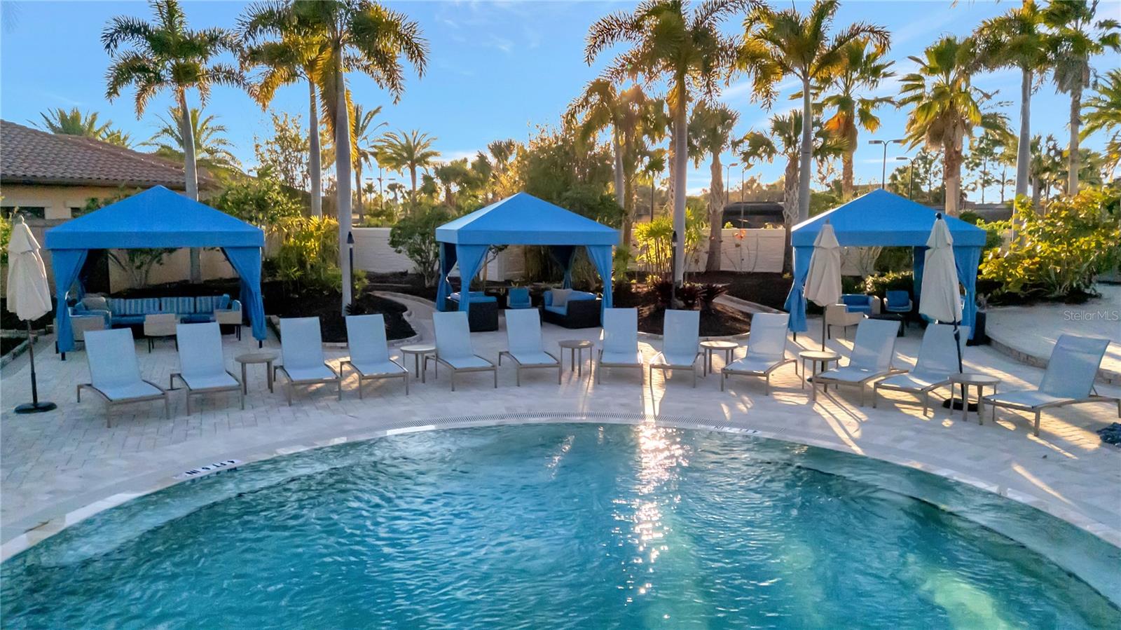 BACCIANO II AT ESPLANADE LWR PH 21 - Residential