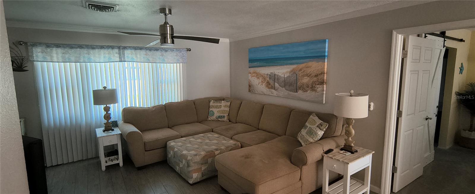 SOUTH VENICE - Residential Lease