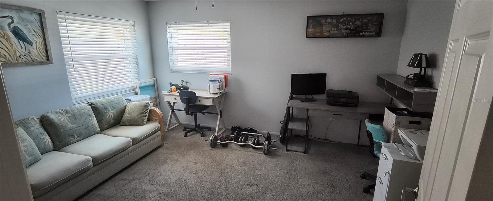 SOUTH VENICE - Residential Lease