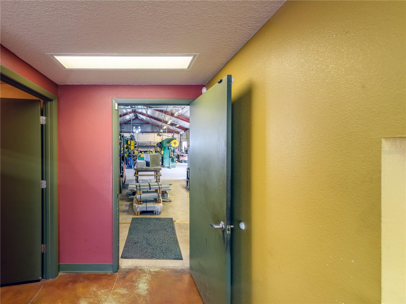 DREW PARK RE OF - Commercial Sale