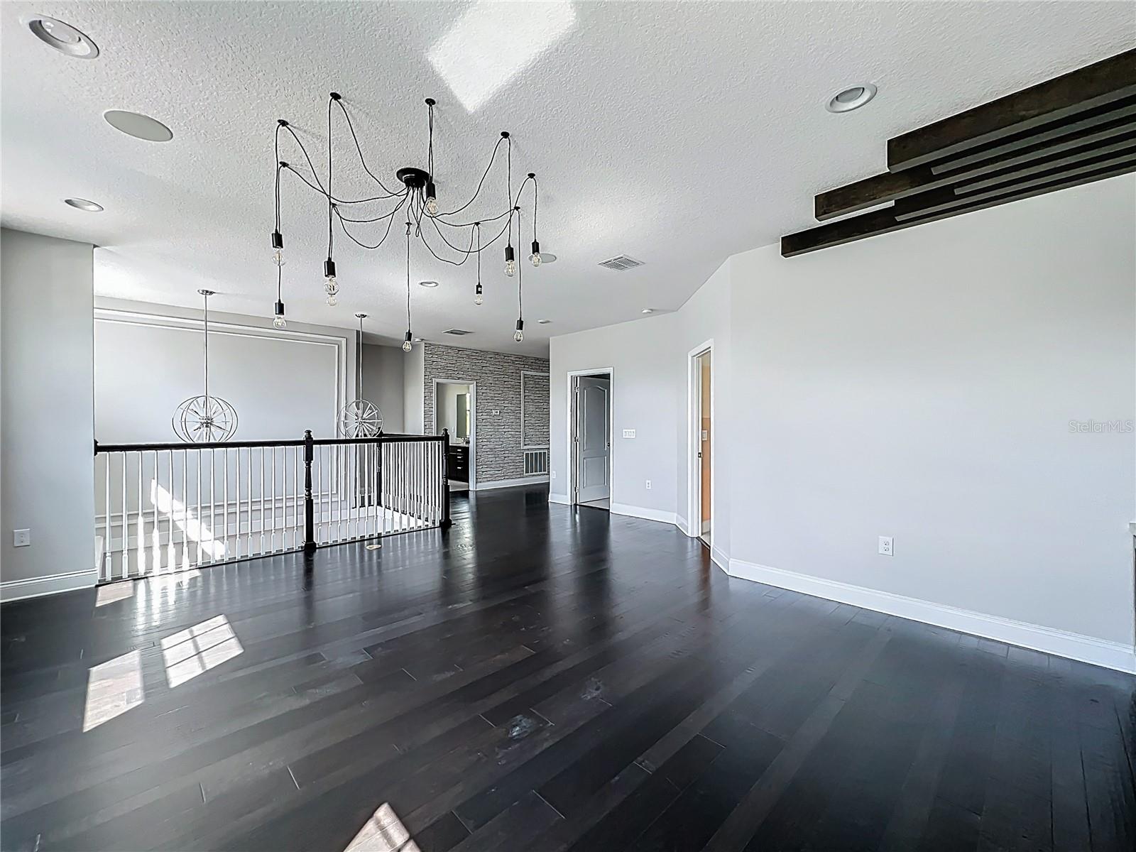 ENCORE/OVATION PH 1 - Residential