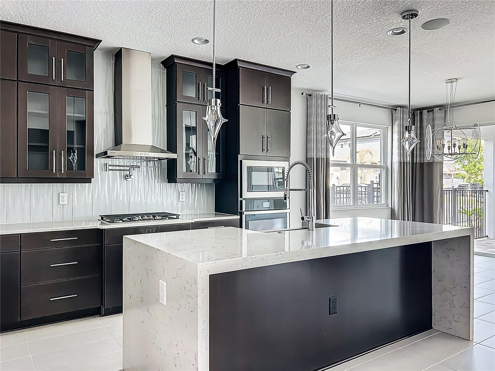 ENCORE/OVATION PH 1 - Residential