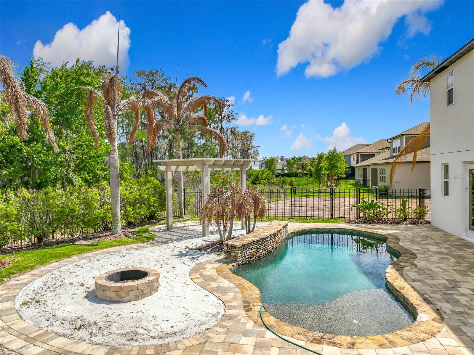 ENCORE/OVATION PH 1 - Residential