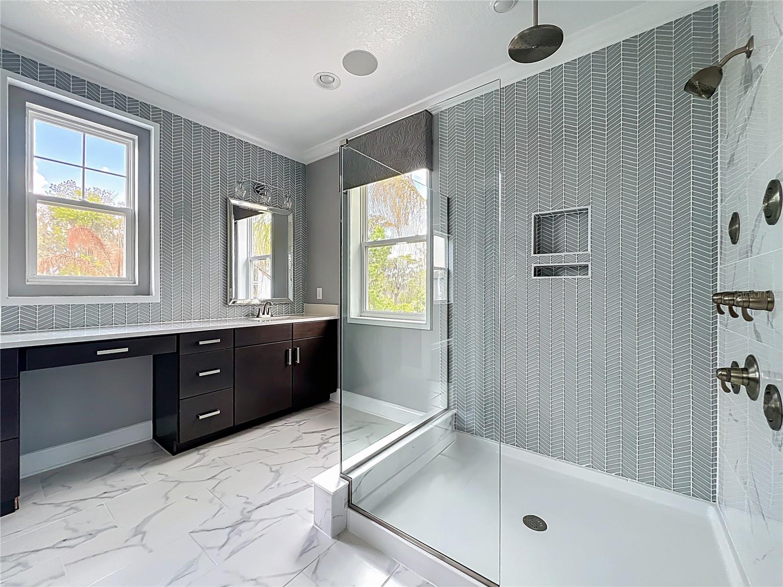 ENCORE/OVATION PH 1 - Residential