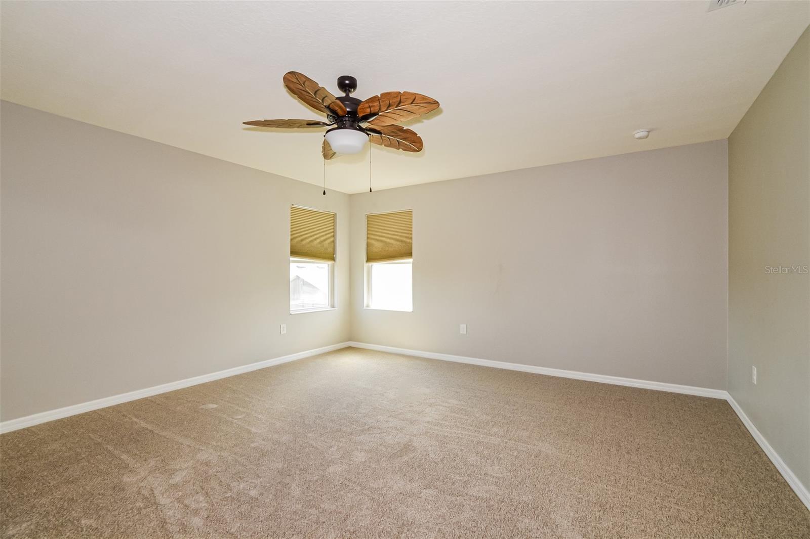 STEWART LAKE PRESERVE - Residential