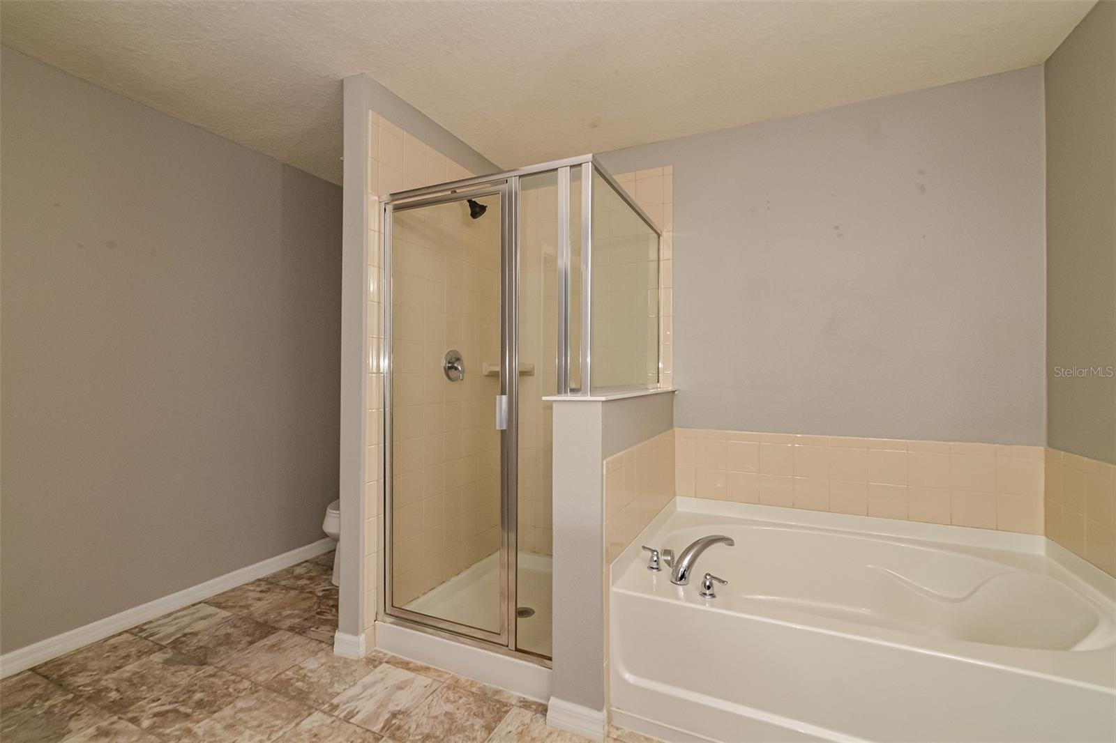 STEWART LAKE PRESERVE - Residential