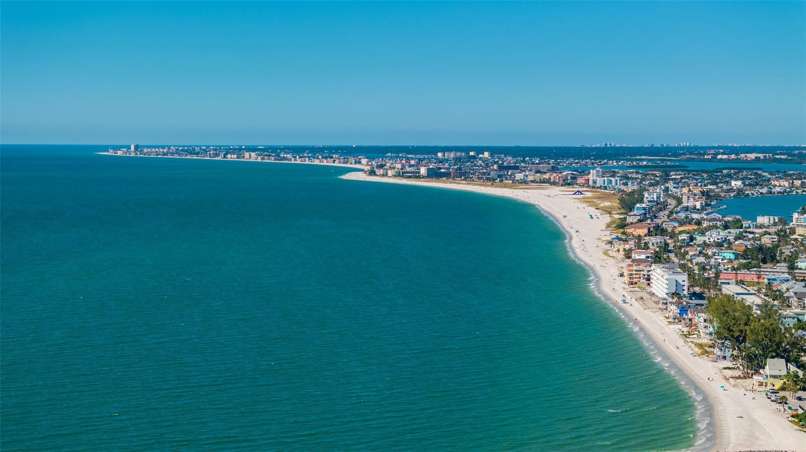 PASADENA SHORES - Residential