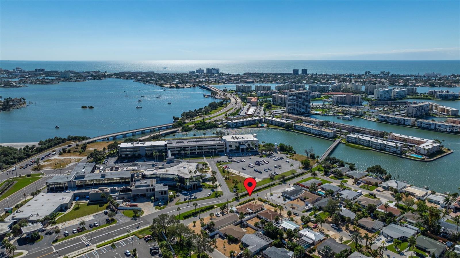 PASADENA SHORES - Residential