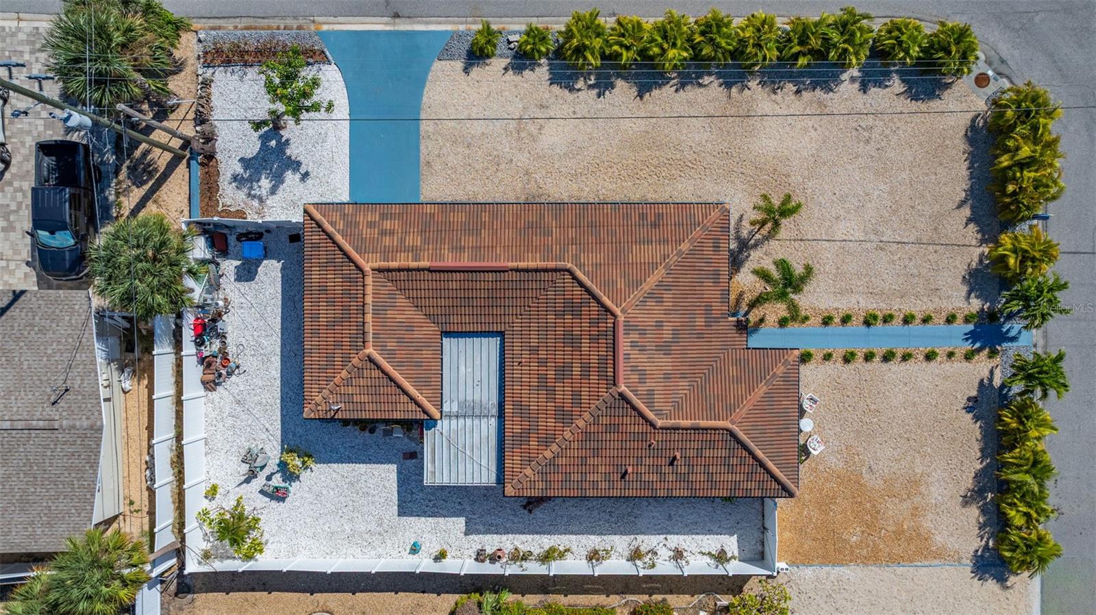 PASADENA SHORES - Residential