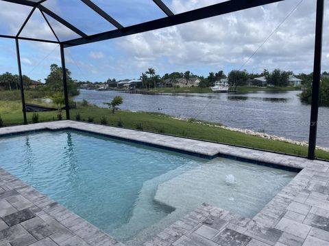 A home in PORT CHARLOTTE